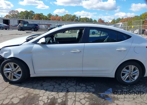 2020 Hyundai Elantra Sel z USA, uszkodzony, nr VIN 5NPD84LF7LH567461